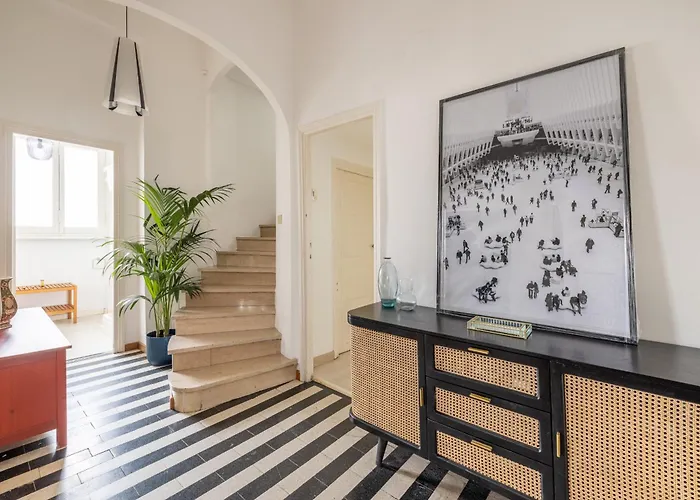 Elegant Penthouse With Terrace Appartement
